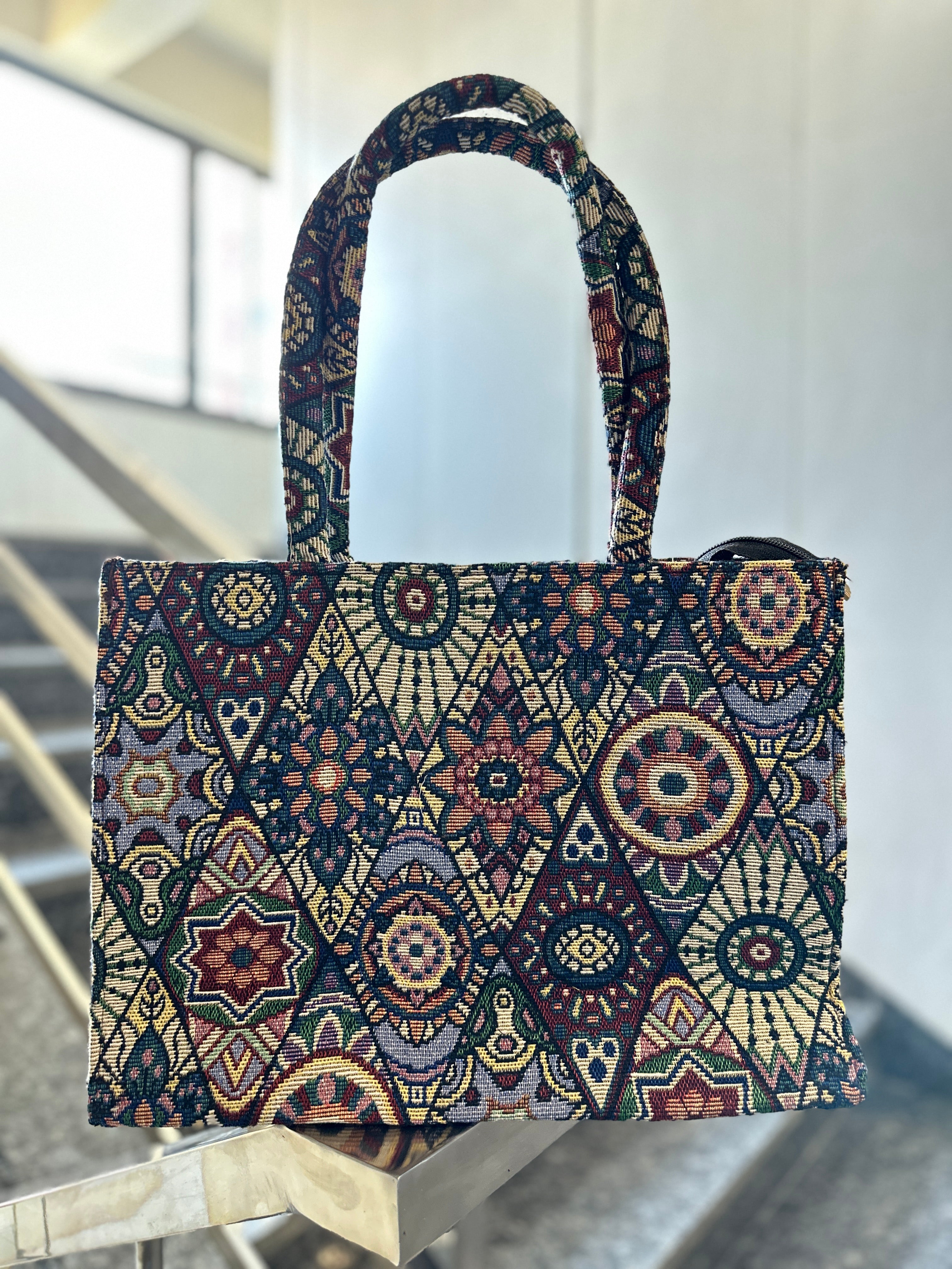 Premium Jacquard Tote Bag with Zipper Closure | vegosis